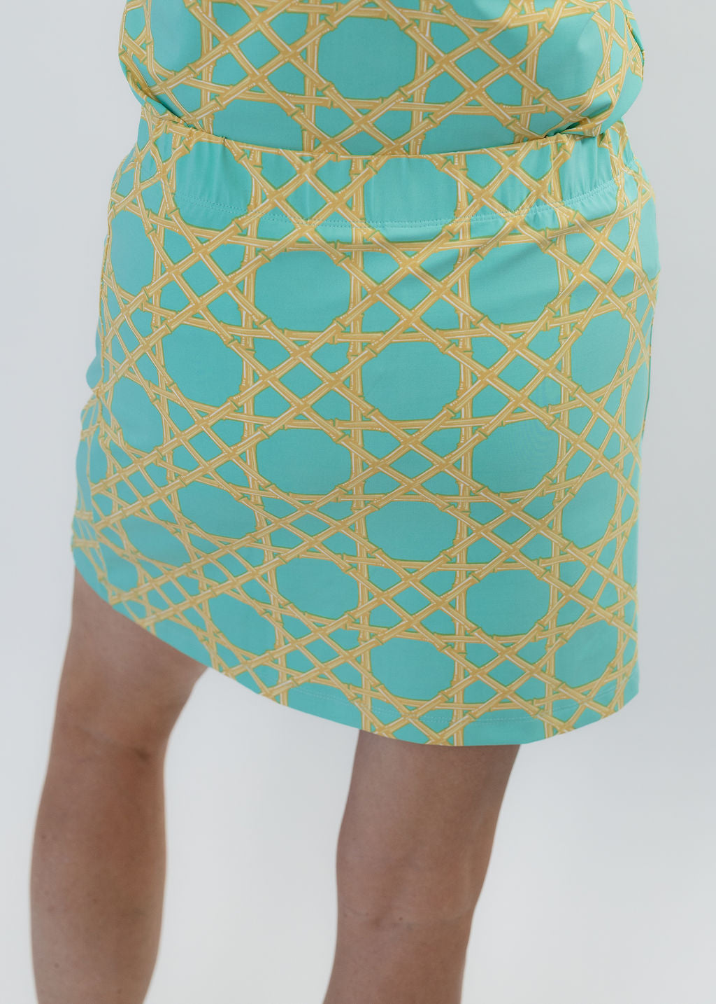 Country Club Skort 17 inch - Large Bamboo Green/Tan